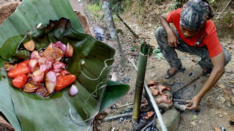 Asiknya Makan Di Hutan Menu Hasil Berburu Di Hutan Lezat Youtube