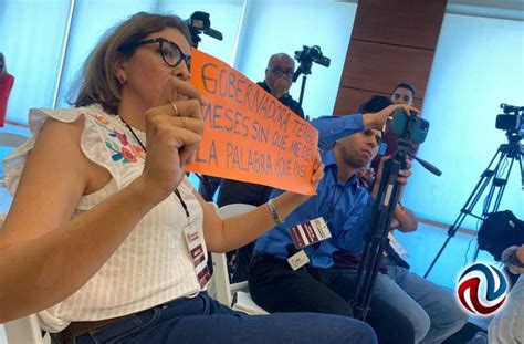 Protesta Reportera En La Ma Anera De Gobernadora Marina Del Pilar No