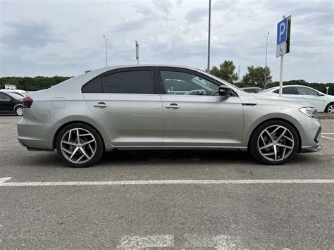 Правильное занижение — Volkswagen Polo liftback, 1,4 л, 2020 года ...