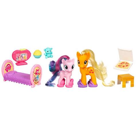 My Little Pony Applejack and Star Dreams Sleepover Set - Sleepovers ...