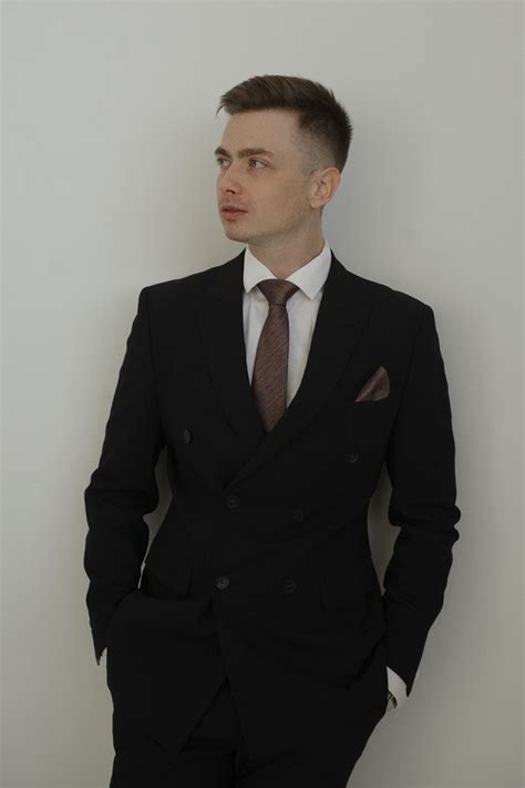 Мужской костюм-двойка черного цвета в Нижнем Новгороде модель №600