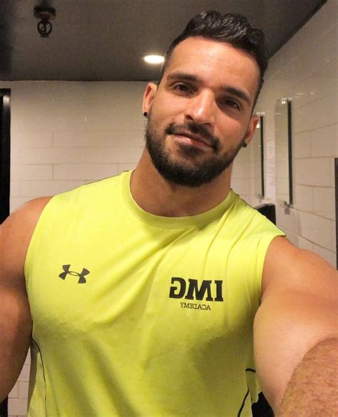 Pin By Olivier O V On Beards Hot Cute Hunky Men Handsome Men Gorgeous Men