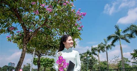 Hot girl tráng bánh mướt xứ Nghệ xinh tươi trong bộ ảnh chào Hè