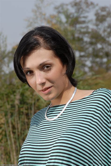 Vendula Gallery Scary Hairy Ven JAT Porn Pic