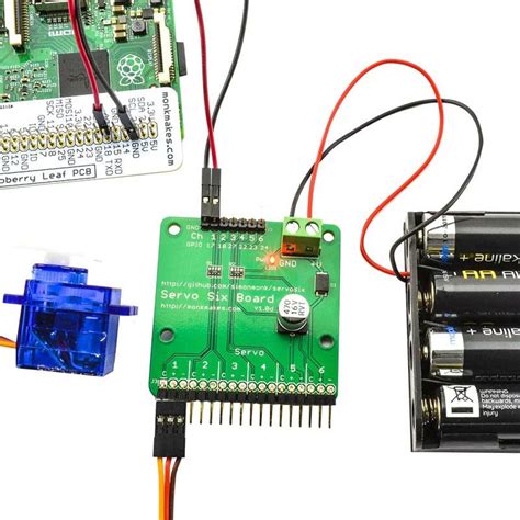 Monkmakes Servo Kit For Raspberry Pi Elektor