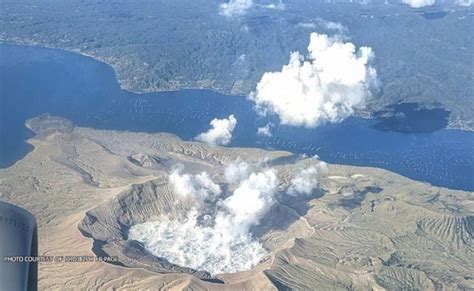 Bulkang Taal Muling Nagbuga Ng Toxic Gas