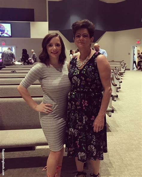 Sarah H Sarahhouchens Sarah H Nude Onlyfans Leaks Fappening Fappeningbook