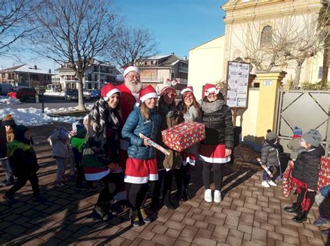 Babbo Natale Ha Fatto Visita In Anticipo Agli Alunni Delle Scuole Di