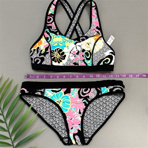 Athleta Reversible Sports Style Bikini Swimsuit Set Gem