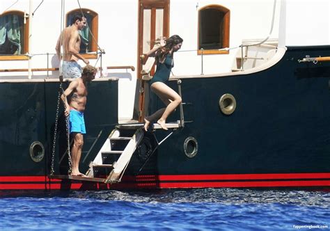 Tatiana Santo Domingo Nude OnlyFans Leaks Fappening FappeningBook