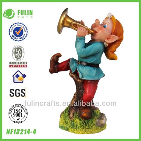 Outdoor Indoor Garden Decoration Naked Gnome Peeing Statue