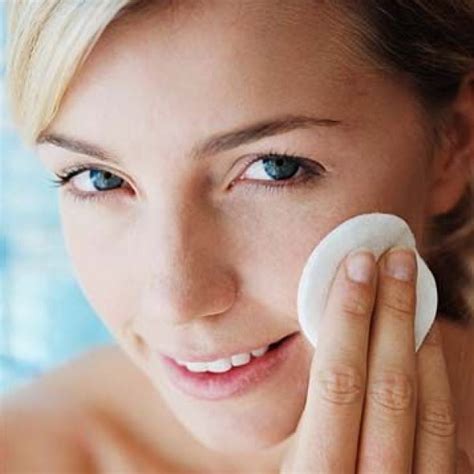 Борный спирт от прыщиков