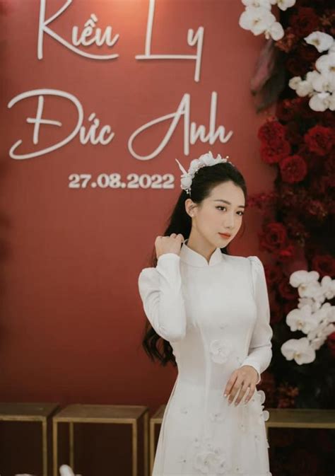 Hot Girl Ng I Y L Ai Ki U Ly Ph M T Ch C L N H I V I Ch Ng O Di N