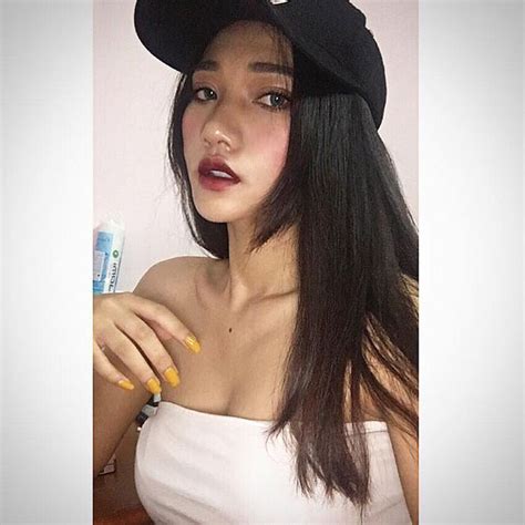 Danh T Nh Hot Girl Khi N Netizen Ng Ng A Khi C Ng Khai Nh Qu Kh Titanic N I M I Th