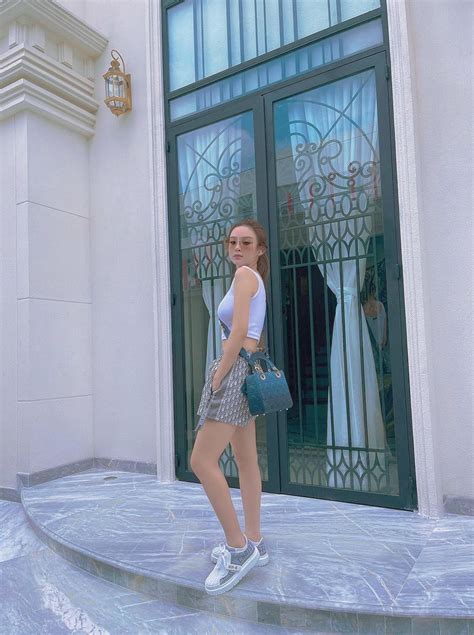 Cuối tuần của hội hot mom Huyền Baby trẻ như nữ sinh