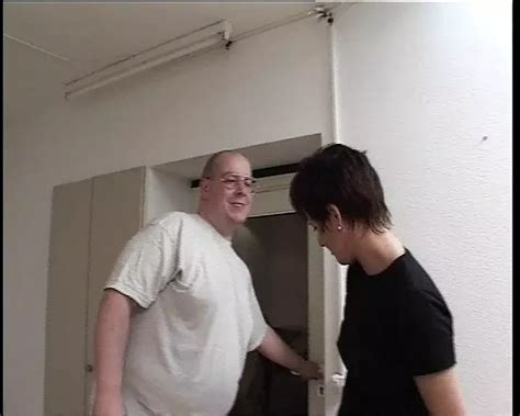 Mit Ihren Dicken Nippeln Fickt Sie Den Alten Hasen Porn F Xhamster