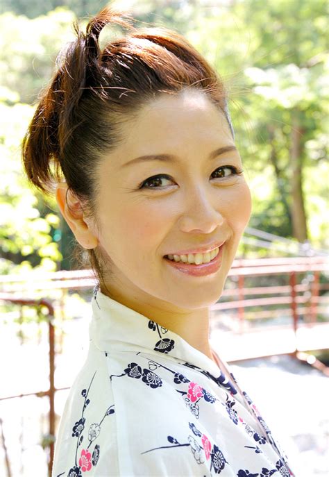 JapaneseBeauties Chisato Shouda jav model Free JavIdol nude picture gallery 親友の彼女 AV女優ギャラリー