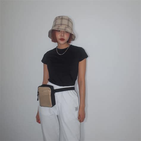 kiểu túi xách nữ hot hòn họt cho mùa hè sành điệu tranandbeauty