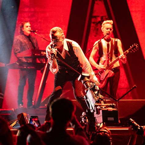Купить автографы участников группы "Depeche Mode" в Украине