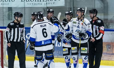 Alpshl Siege F R Kitz Kac Tabellenf Hrung F R Sterzing Hockey