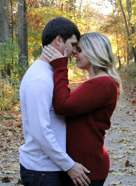 Fall Couple Photography Couples Photography Fall Picture Poses Cute