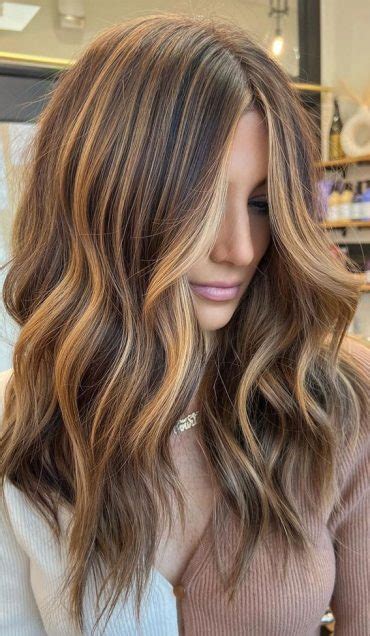 Subtle Hair Colour Ideas For A Sun Kissed Glow Dimensional Blonde On Medium Length