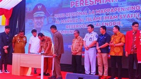 Gubernur Sulsel Dan Bupati Bone Resmikan RSUD La Mappapenning Tribun