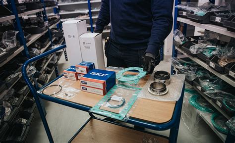 We have over 25 000 compressor spare parts in stock!