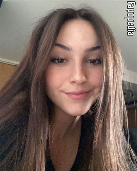 Hannah Cheramy Nude Leaks Photo 3585491 Fapopedia