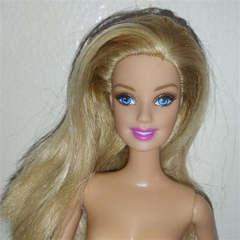Barbie Style Doll Model Muse Body Nude Preloved Shopee Philippines