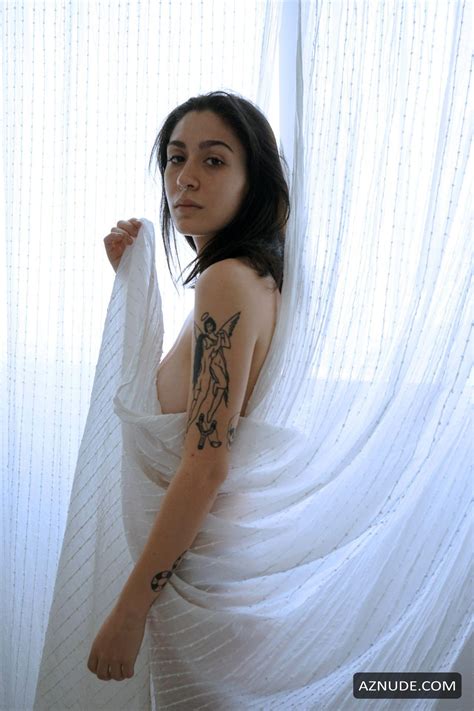 SHAY RAY Nude AZNude