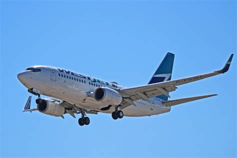 C Fgwj Westjet Airlines Boeing In Service Since