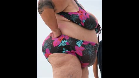 Juicy PAWG So Hot Mature BBW Beach Voyeur