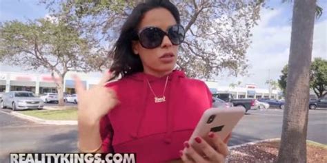 Reality Kings Luna Star Alex Mack Tight Pussy Action Tnaflix