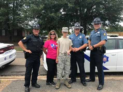 Arkansas State Troopers surprise 14-year-old with act of kindness