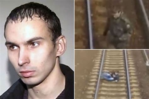 Man Swims Naked In Rome S Trevi Fountain As Dozens Of Tourists Record Embarrassing Footage