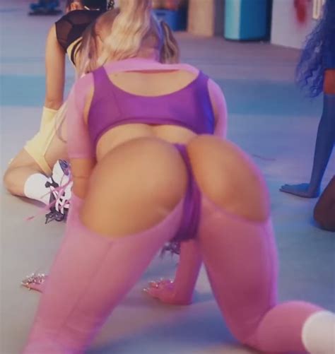 Puta Luisa Sonza Caps Comente E Goze Nessa Vadia Porn Pictures Xxx Photos Sex Images