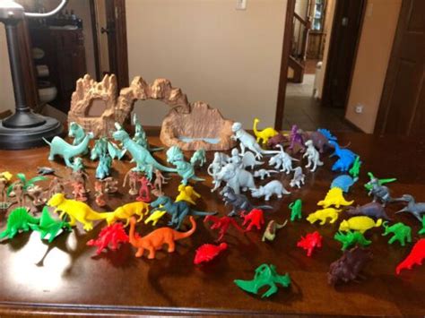 Marx Playset Caveman Dinosaurs Marx Vintage Prehistoric Lot