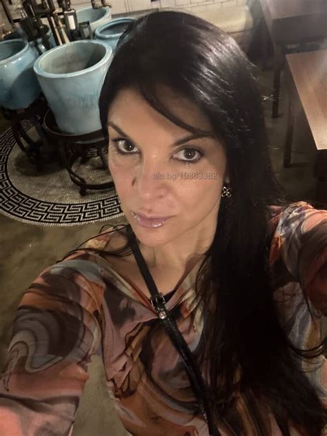 София Компаньонкa Brasileira Hot г см Класически секс Групов секс Орален секс BDSM Depoi