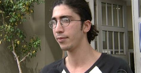 G1 Imagens mostram tumulto em posto onde ativista gay diz ter sido agredido notícias em São