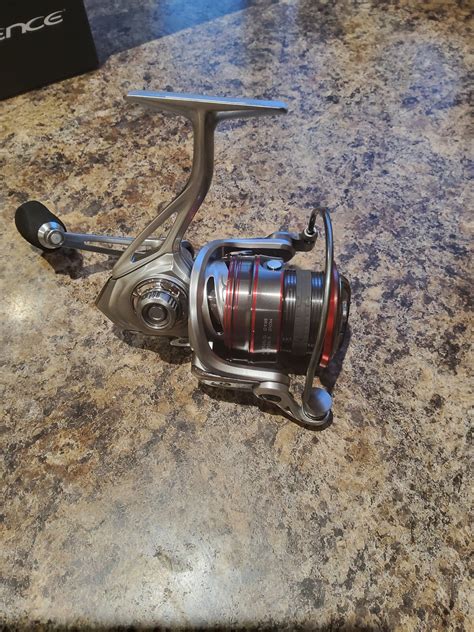 Sold - Pair of Brand New Cadence CS7 4000 reels | Maggotdrowners Forums