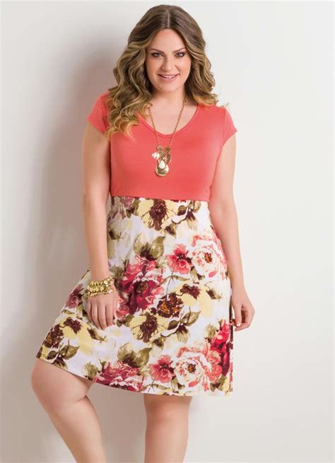 Vestido Acinturado Floral Plus Size Quintess