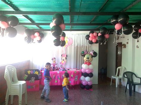 Decoración de Minnie Mouse con globos Imagui