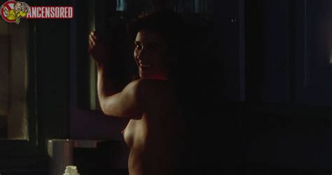Naked Demi Moore In About Last Night