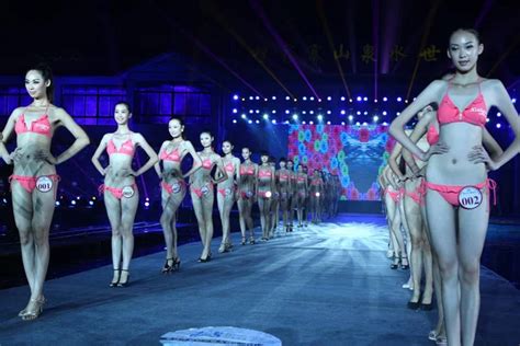 Miss Bikini Stock Photos Royalty Free Miss Bikini Images Depositphotos