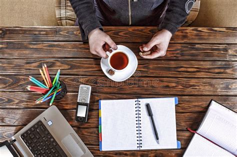 Freelance Freelance Man Pussy At The Desk Work Outside The Office Stock Image Image Of