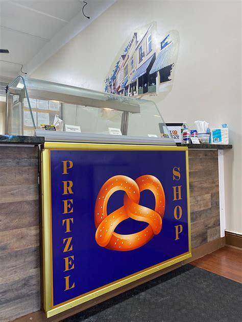 HOME | Pretzel Shop Etc.