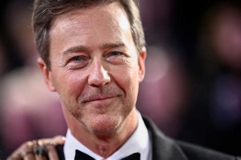 Actor Edward Norton Among Aocs Top Donors
