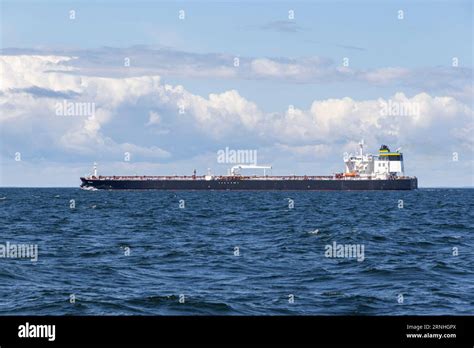Cargo Ship Pollution Hi Res Stock Photography And Images Alamy