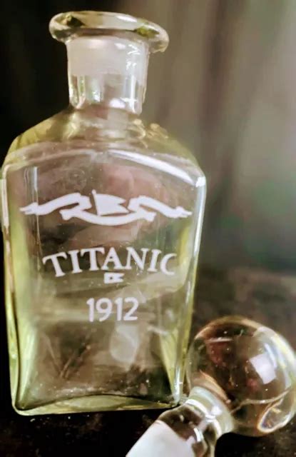 Vintage Rms Titanic White Star Decanter Titanictown Captain Smith